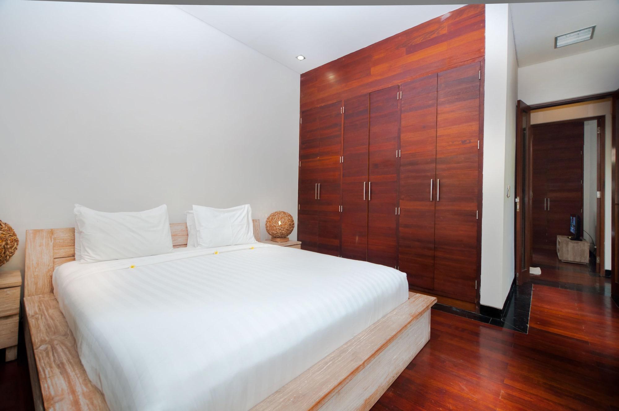The Dipan Resort, Villas And Spa Seminyak  Exterior photo