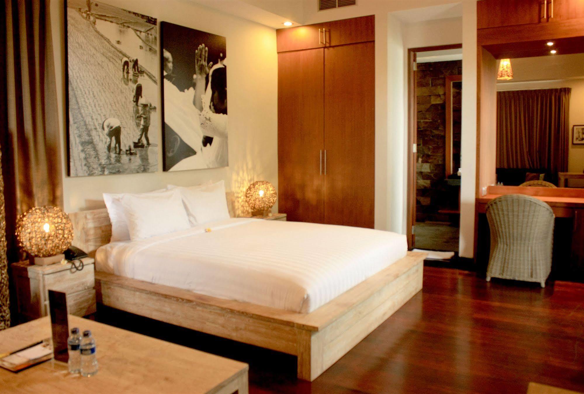 The Dipan Resort, Villas And Spa Seminyak  Exterior photo