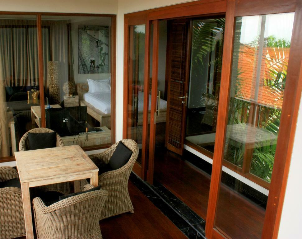 The Dipan Resort, Villas And Spa Seminyak  Exterior photo